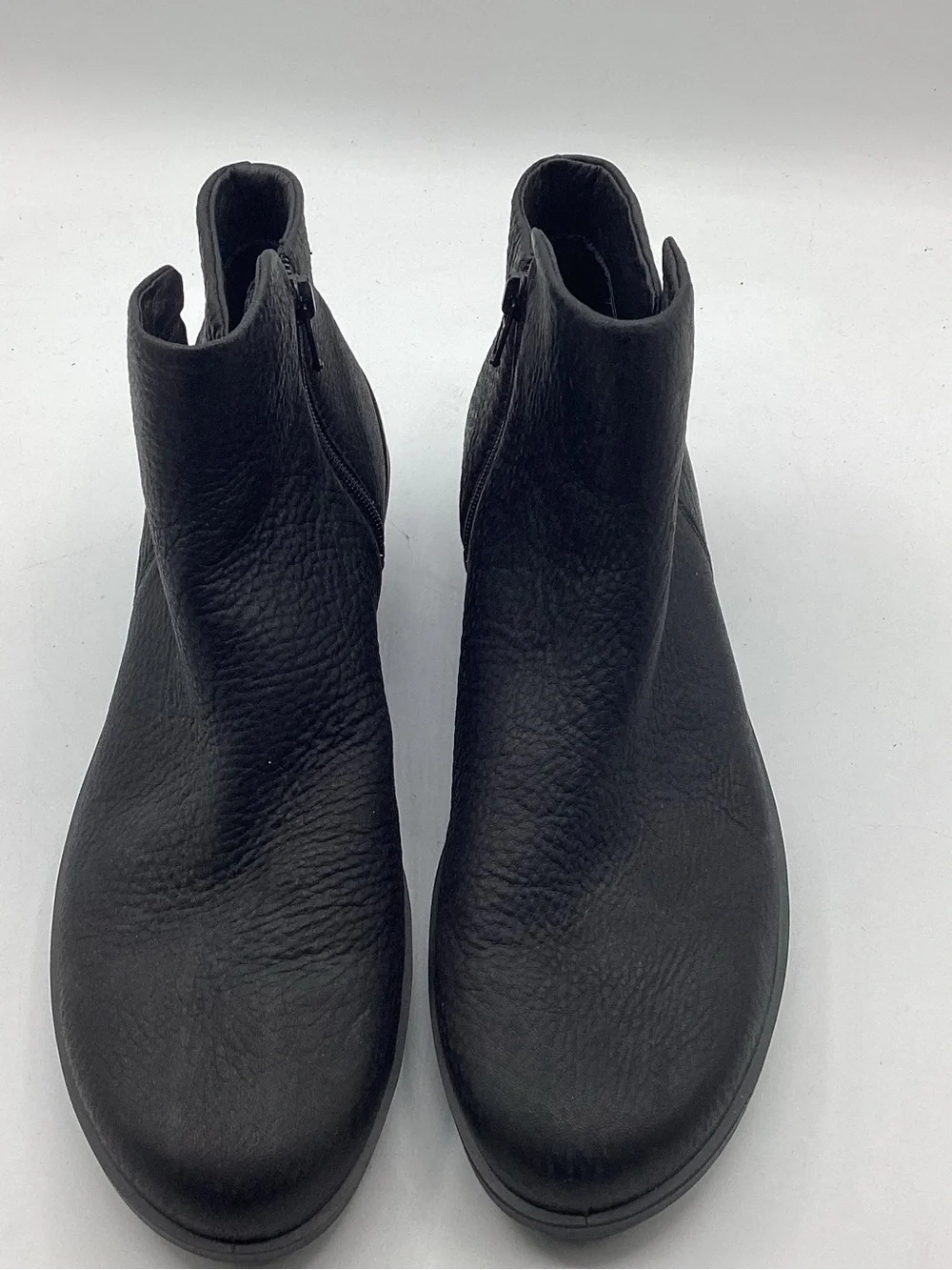 Ecco Black Women's Leather Ankle Booties Size 11